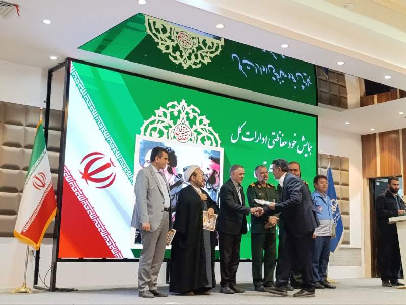 تقدیرفرمانده سپاه نینوا  از مدیرعامل شرکت گاز استان گلستان و رئیس اداره گاز آق قلا 